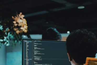 Top 4 JavaScript Chart Libraries for Enterprise Web Apps